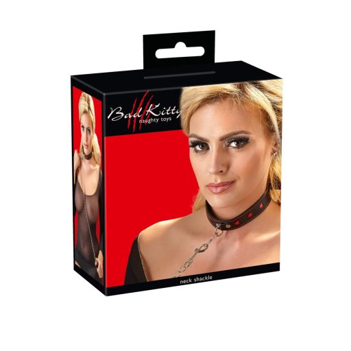 Bad Kitty - szíves nyakörv, fém pórázzal fekete-piros